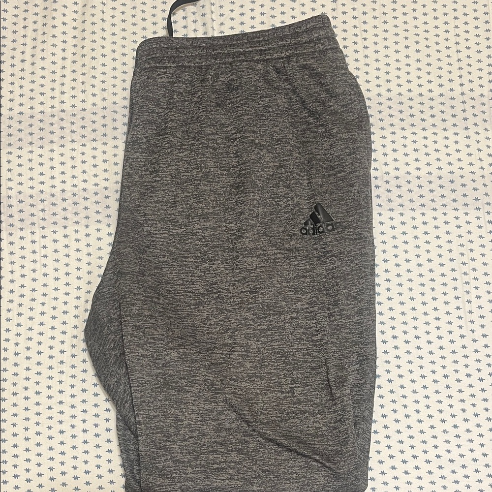 Adidas Men's Heathered Gray Joggers
